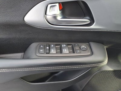 2023 Chrysler Pacifica Touring