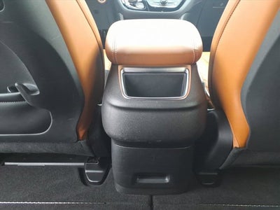 2025 Chrysler Pacifica Pinnacle