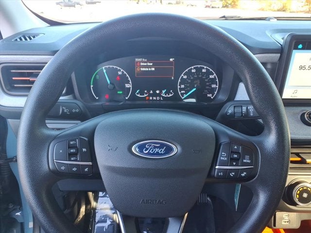 2023 Ford Maverick Base