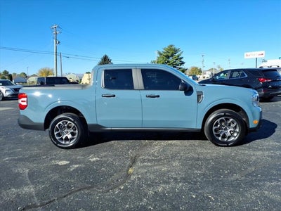 2023 Ford Maverick Base