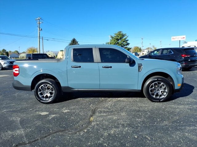 2023 Ford Maverick Base