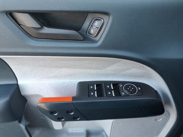 2023 Ford Maverick Base