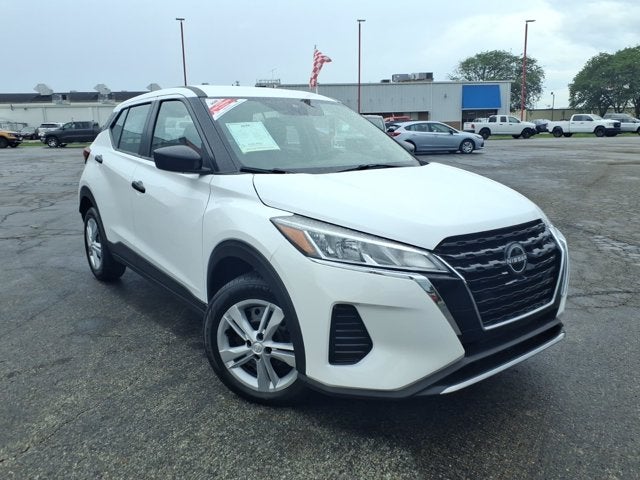 2025 Nissan Kicks Play S