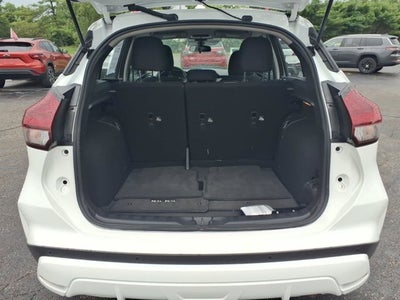 2025 Nissan Kicks Play S