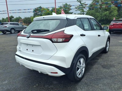 2025 Nissan Kicks Play S