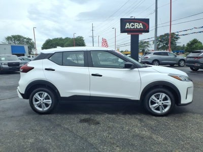 2025 Nissan Kicks Play S