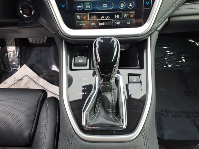 2024 Subaru Outback Touring