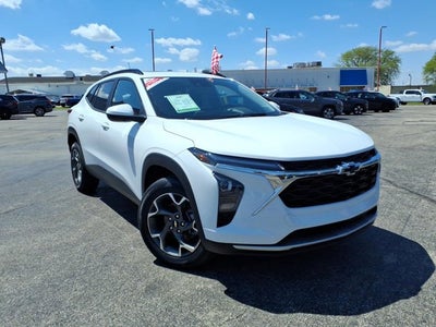 2025 Chevrolet Trax LT