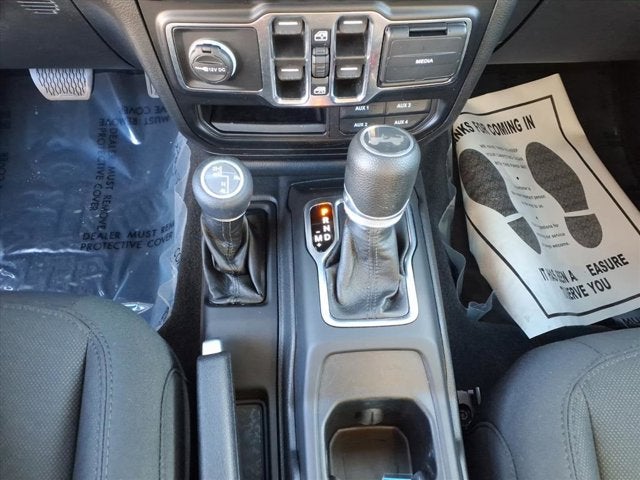 2022 Jeep Wrangler Unlimited Willys