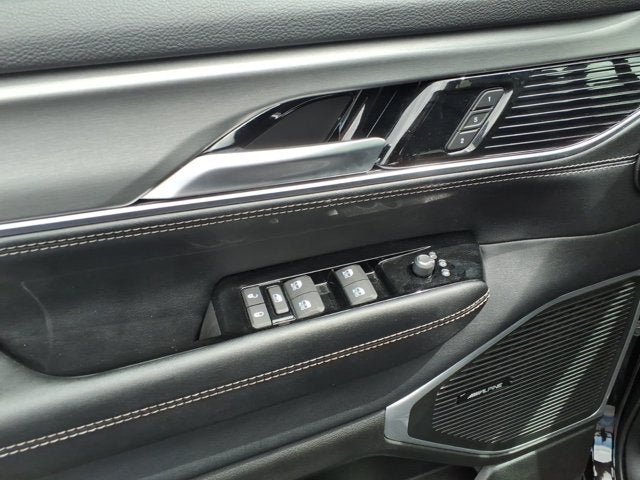 2024 Jeep Wagoneer Series II Carbide