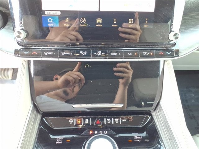 2024 Jeep Wagoneer Series III