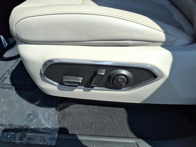 2024 Jeep Wagoneer Series III