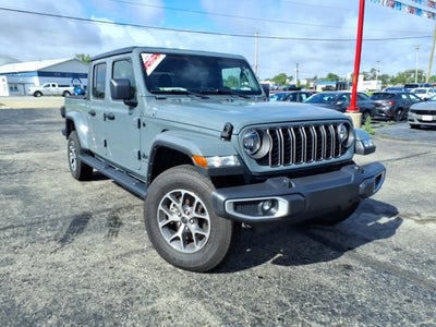 2024 Jeep Gladiator Sport S