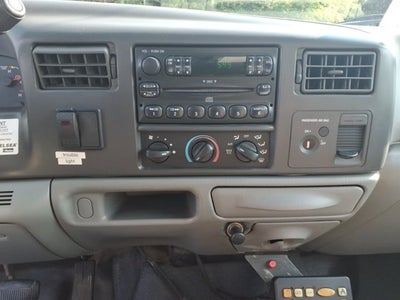 2004 Ford Super Duty F-550 DRW UTILITYBED W/CRANE