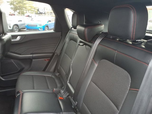 2025 Ford Escape ST-Line Select