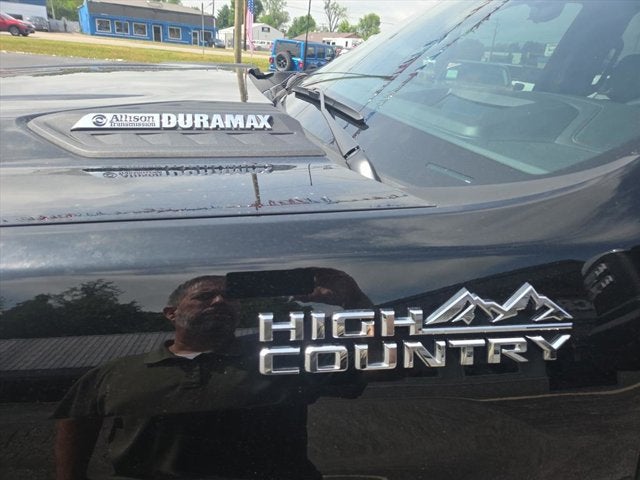 2025 Chevrolet Silverado 3500HD High Country