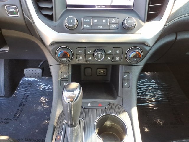 2017 GMC Acadia SLT