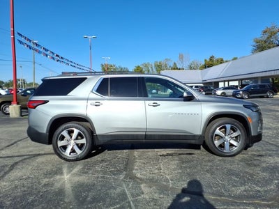 2023 Chevrolet Traverse LT Leather