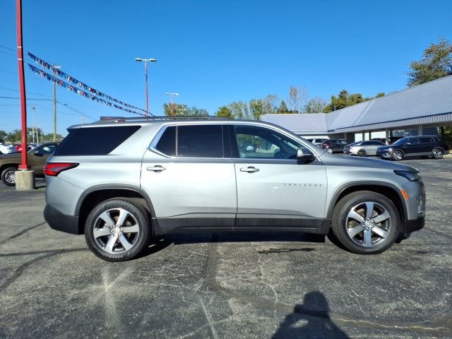 2023 Chevrolet Traverse LT Leather