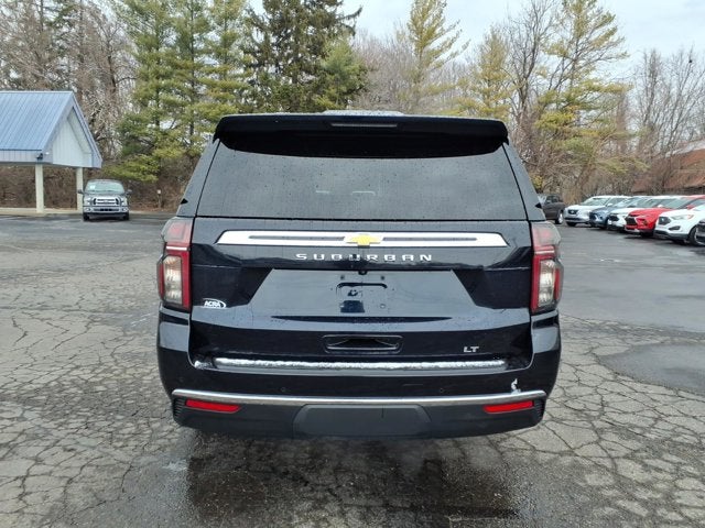 2024 Chevrolet Suburban LT