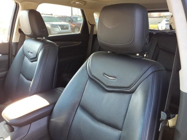 2018 Cadillac XT5 Luxury AWD