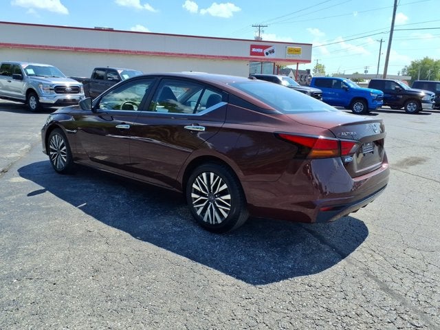 2025 Nissan Altima SV