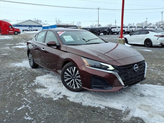 2023 Nissan Altima 2.5 SV