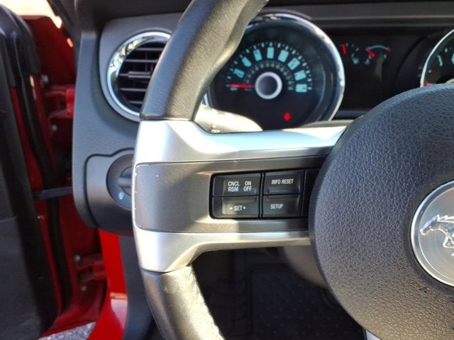 2014 Ford Mustang V6