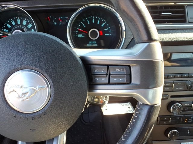 2014 Ford Mustang V6