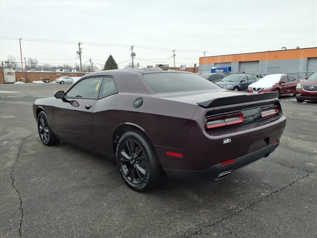 2022 Dodge Challenger SXT