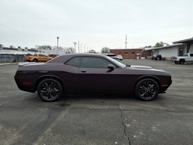 2022 Dodge Challenger SXT