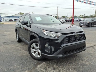 2020 Toyota RAV4 XLE