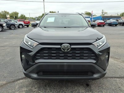 2020 Toyota RAV4 XLE