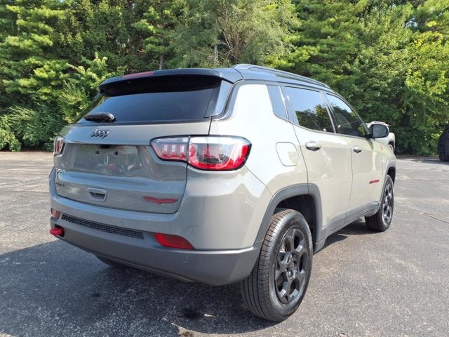 2023 Jeep Compass Trailhawk