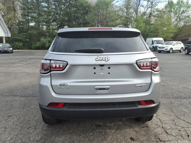 2022 Jeep Compass Latitude Lux
