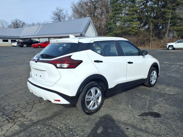 2022 Nissan Kicks S