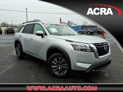 2024 Nissan Pathfinder SV