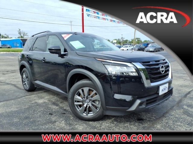 2024 Nissan Pathfinder SV