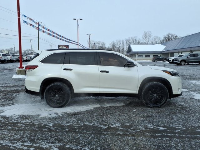 2019 Toyota Highlander SE