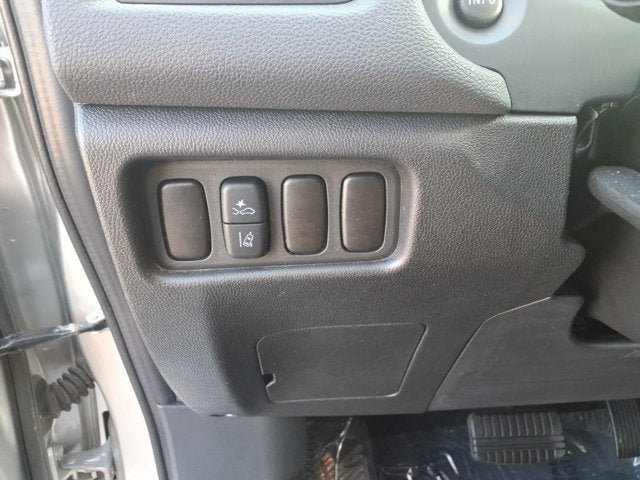 2025 Mitsubishi Outlander Sport ES