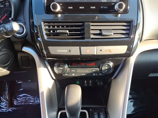 2025 Mitsubishi Eclipse Cross LE