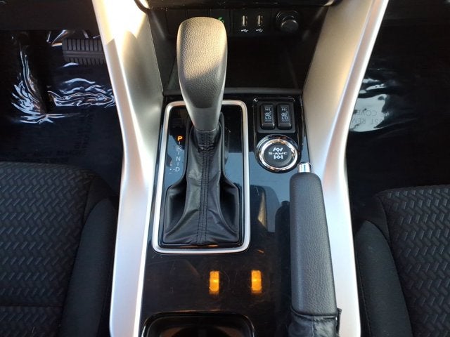 2025 Mitsubishi Eclipse Cross LE