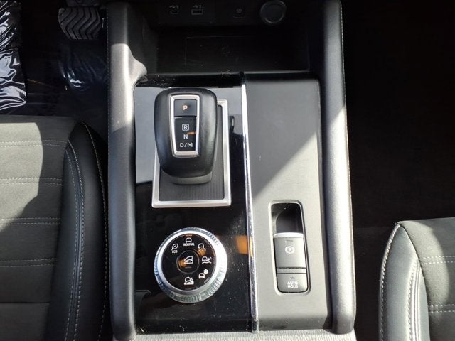 2024 Mitsubishi Outlander SE Black Edition w/Pano Roof