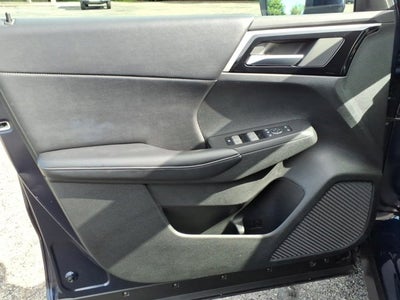 2024 Mitsubishi Outlander SE Black Edition w/Pano Roof